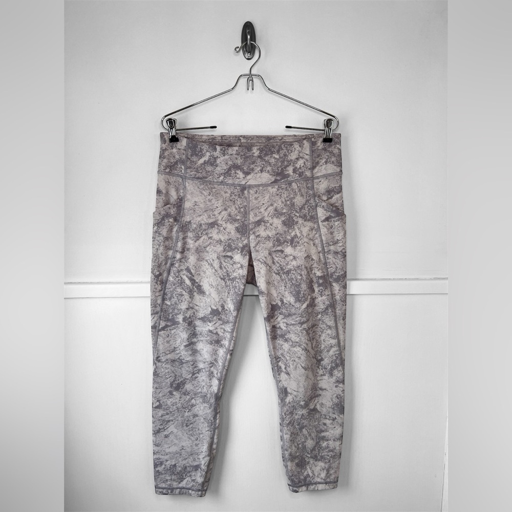 Lululemon Time to Sweat Crop 23" Washed Marble Alpine White Silverscreen Legging